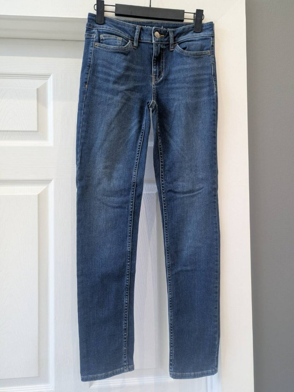 Calvin Klein Women's Straight Leg Jeans Size 2 Blue Wash
